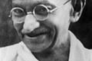 ¿Cómo trabajaron gandhi y el partido del congreso por la independencia en la india?