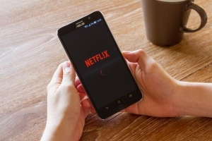 ¿Cuántos megabytes usa netflix??