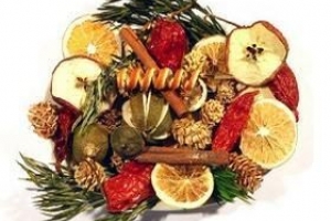 Cómo secar frutas para decoraciones navideñas