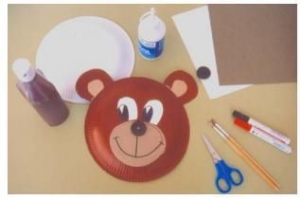 Cómo hacer una máscara de oso con platos de papel