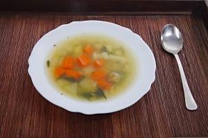 Cómo hacer una sopa ligera de verduras