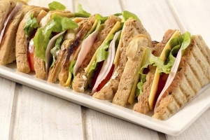 Cómo hacer deliciosos sándwiches para almuerzos