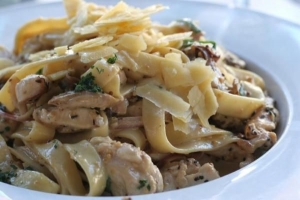 Cómo hacer pasta fresca porcini - tagliatelle con champiñones