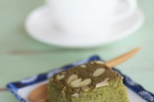 Cómo hacer brownies de té verde matcha