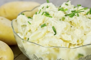 Cómo hacer ensalada de papa con mostaza