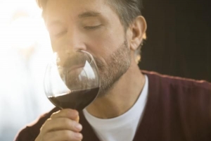 Cómo saber la edad del vino